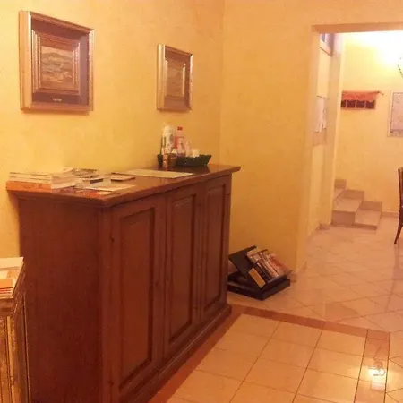 Piazza Salento 2* Lecce