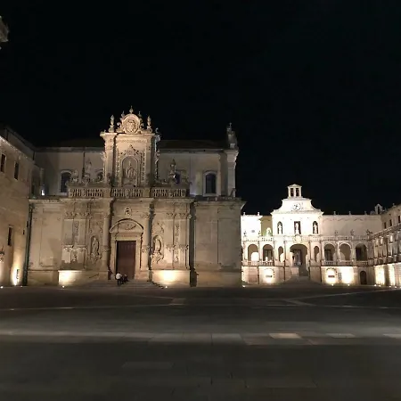 فندق مبيت وإفطار Piazza Salento 2*