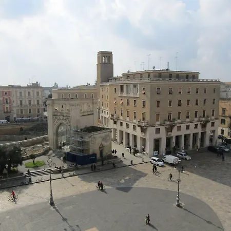Piazza Salento 2* Лечче