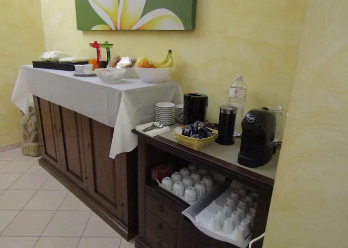 Piazza Salento 2* לצ'ה